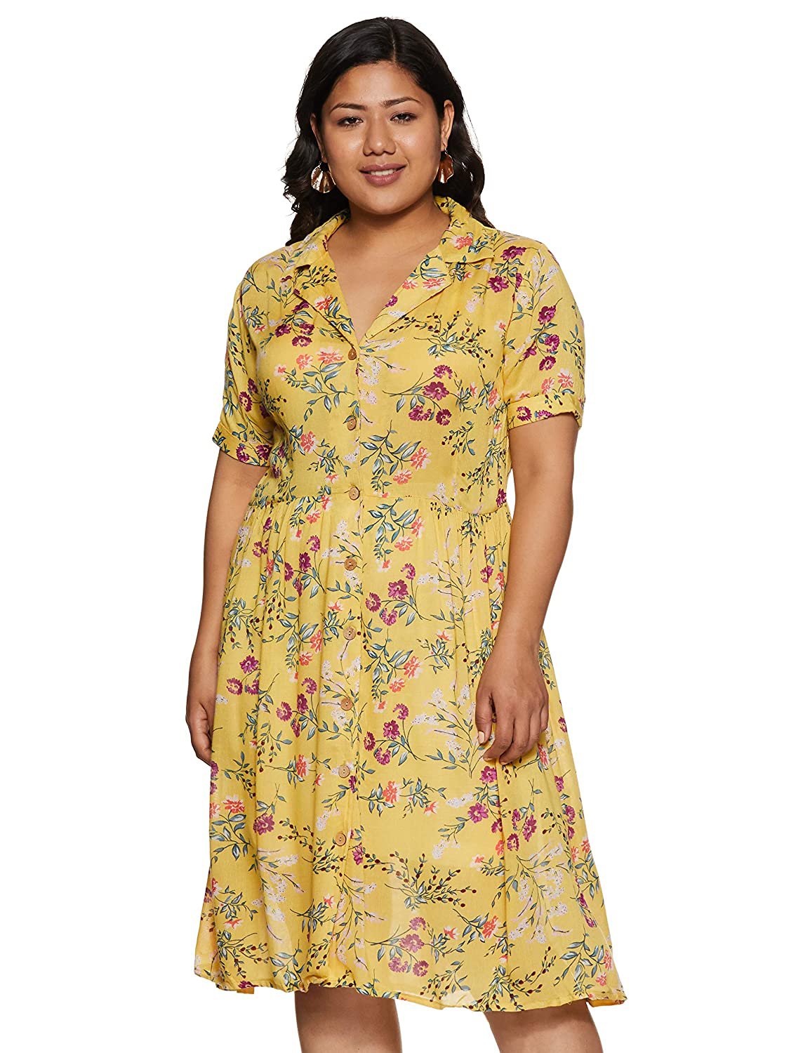 lady wearing a yellow dress