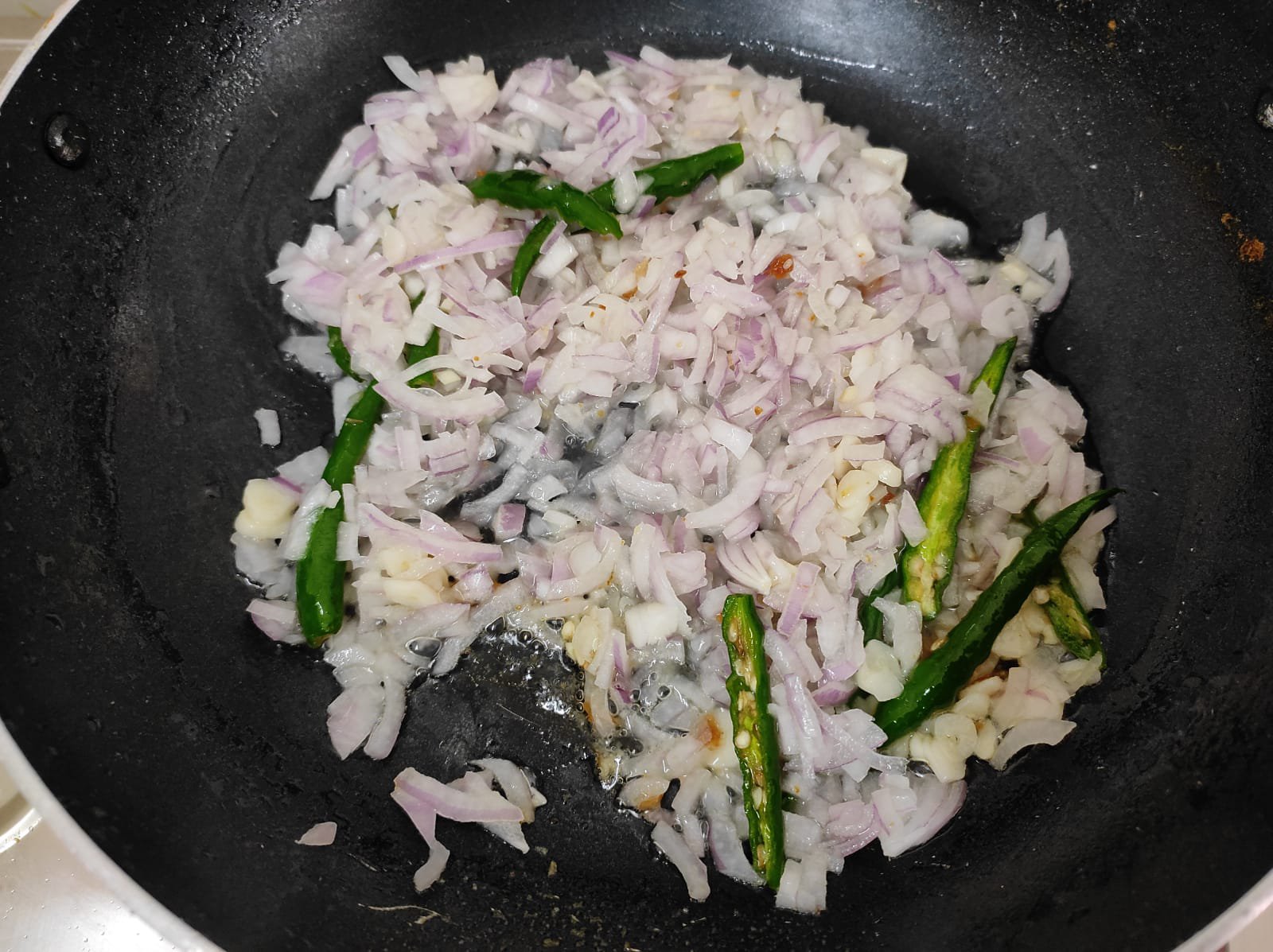 fryings onions and chilly